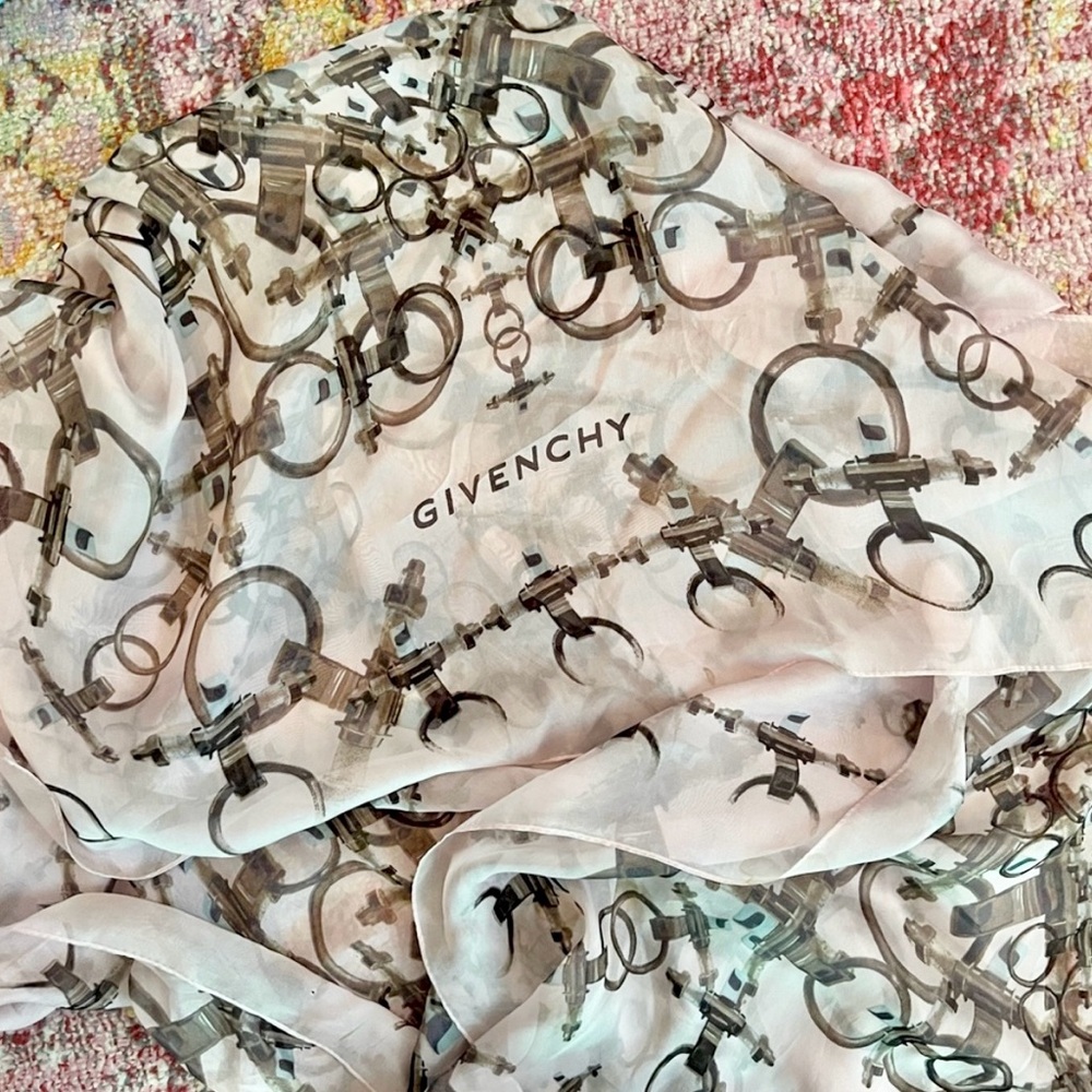 Givenchy silk scarf pink chains